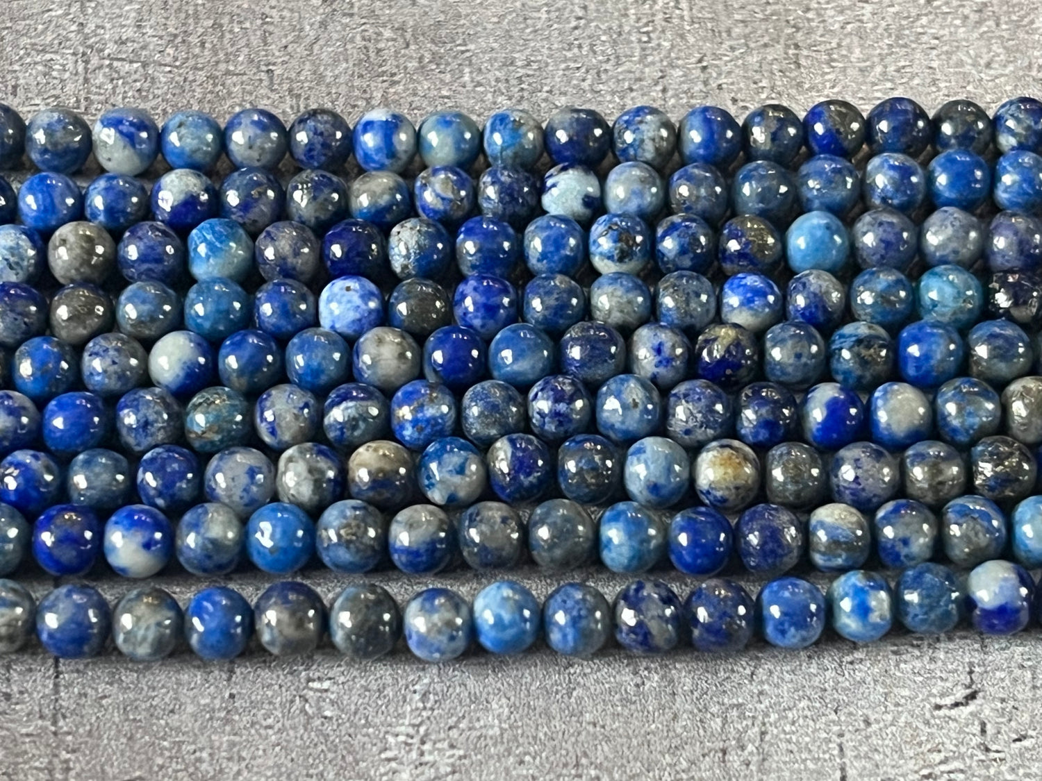 Lapis Lazuli (Natural Colour) | Round Beads | 4mm | A Grade