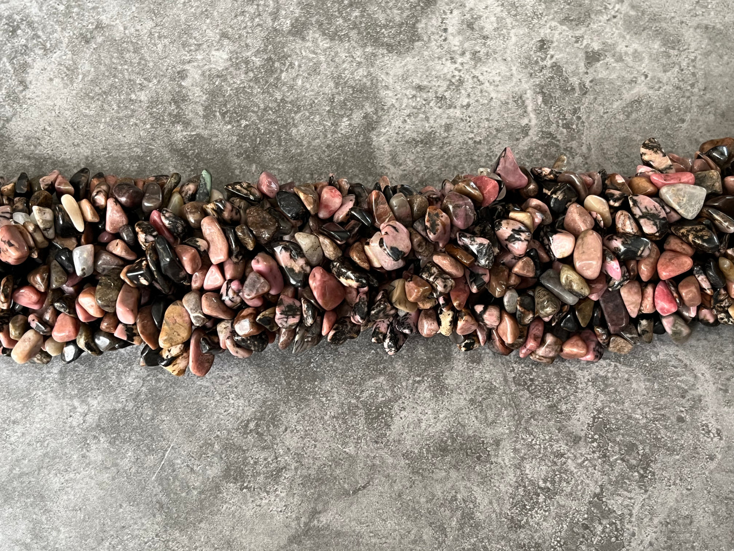 Rhodonite | Chip Beads | 5-8mm | 32" String