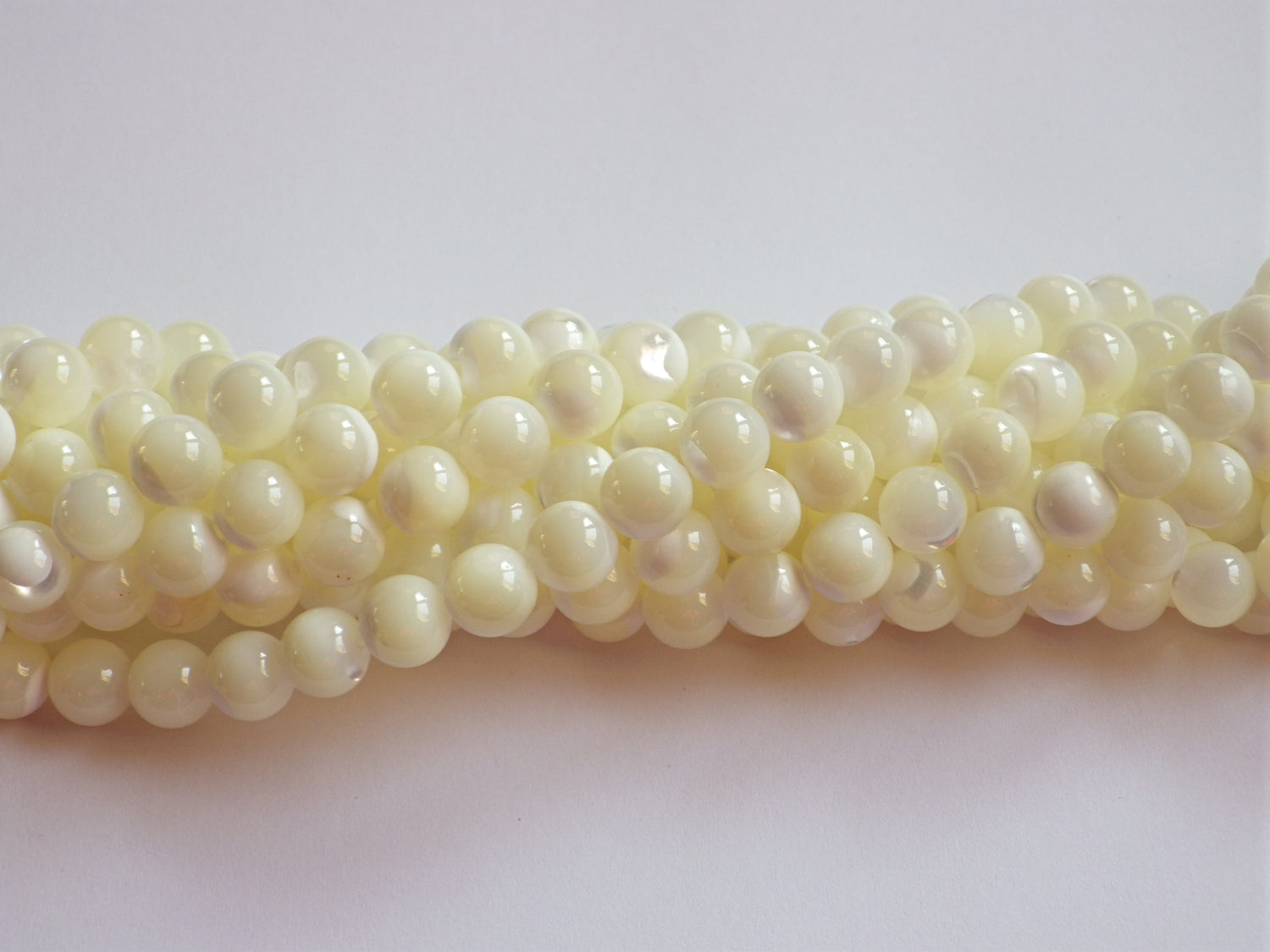 Mother of Pearl (White)| Round Beads | 8mm